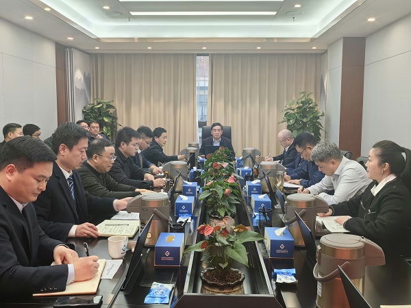 王思军在省垣市更新等三家公司重点事情推进会上强调要以新作风、、新继承，，，实现新开展